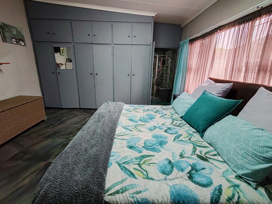 4 Bedroom Property for Sale in Potchefstroom North West